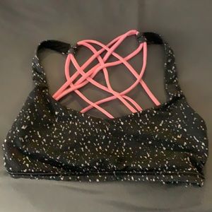 Lulu lemon free to be wild sports bra